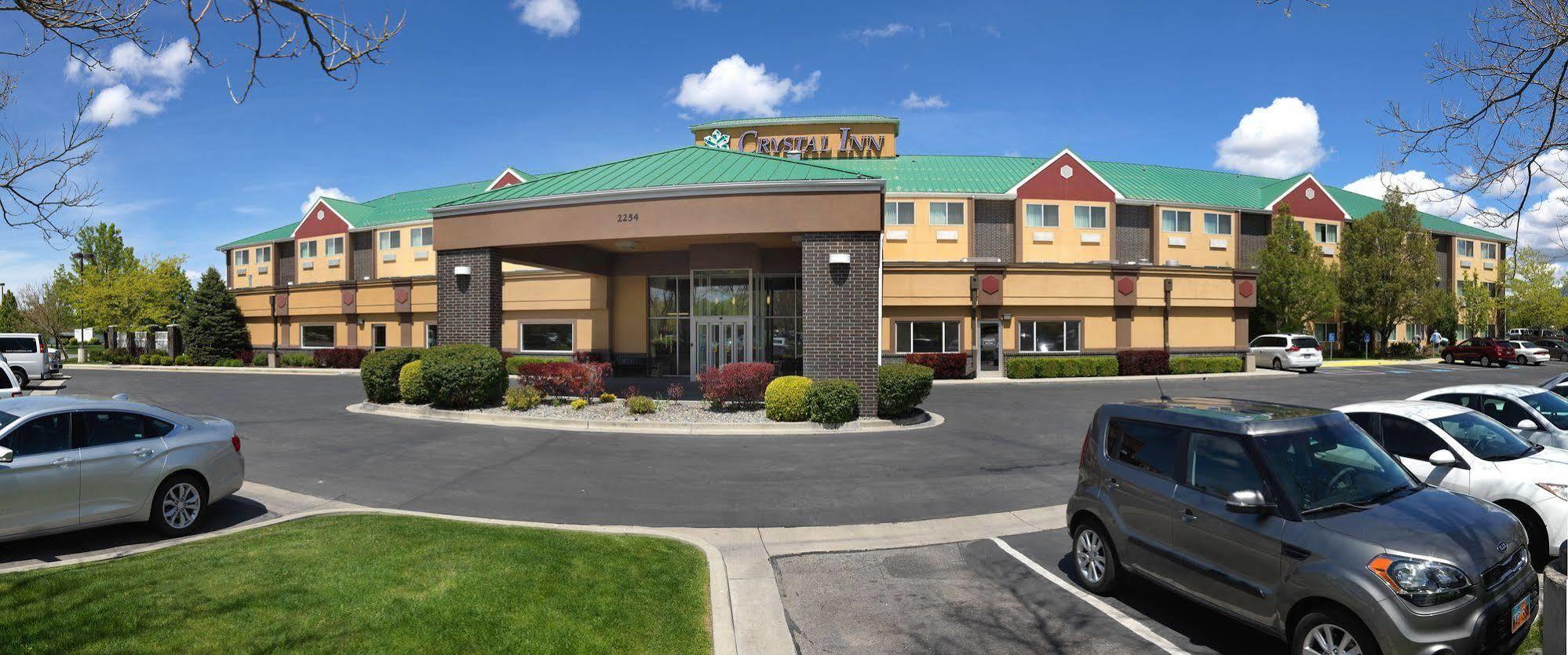 Crystal Inn Hotel & Suites - Уэст-Валли-Сити Экстерьер фото